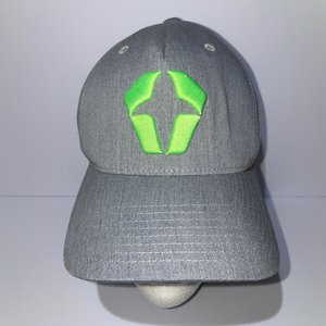 Captuer Snapback Cap Green Shark Cross Gray