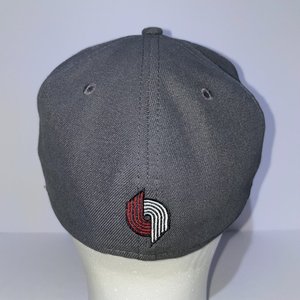 New Era 59Fifty Trail Blazers Hardwood Graffiti Baseball Cap Size 7 1/4