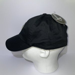 Iowa Hawkeyes Captivating Headgear Baseball Cap Black Strapback