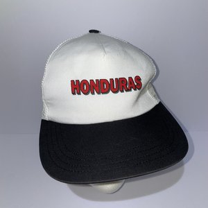 Pacer Sports Honduras Snapback Cap Vintage White & Black Trucker Mesh