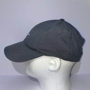 Nike Baseball Cap Gray & White Strapback Dad