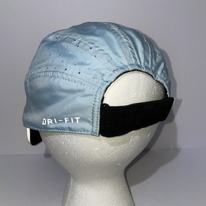 Nike Tailwind Dri-Fit Powder Blue Running Hat Style 848411-452