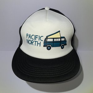 Dist Rict Pacific North VW Van Snapback Cap White & Black Trucker
