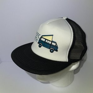 Dist Rict Pacific North VW Van Snapback Cap White & Black Trucker