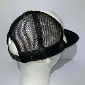 Dist Rict Pacific North VW Van Snapback Cap White & Black Trucker