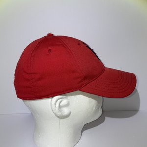 Under Armour USA Red Fitted Size Medium-Large Baseball Hat/Cap