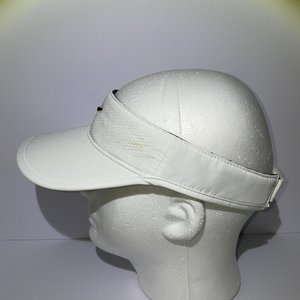 Nike Dri-Fit White Women's Golf Visor Style 742709-100