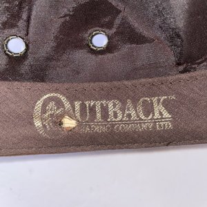 Outback Trading Co. Grizzly 1486 Brown Oil Skin Outback Hat Size M Made in USA