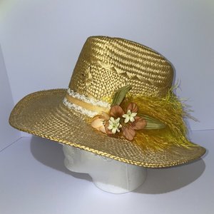 Field Co. Longhorn Head Huggers Straw Flowered Cowboy Hat Size S