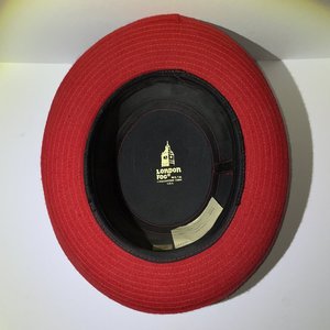London Fog Red Wool Felt Vintage Boater Hat Size L Made in USA