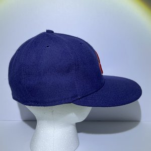 Cleveland Indians New Era 59Fifty Baseball Cap Size 7 Authentic Collection