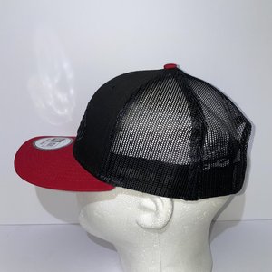 New Era Pisten Bully Trucker Hat