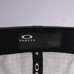 Oakley Maze Baseball Cap Gray Blue Mottled Pattern