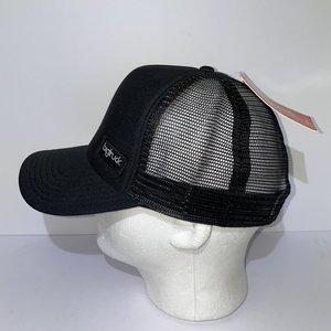 Big Truck US Grand Prix Snapback Cap Black Meshback Freeskiing/Snowboarding