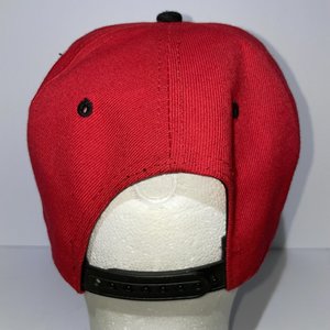 New Era 9Fifty Hardwood Chicago Bulls Red Graffiti Snapback Cap
