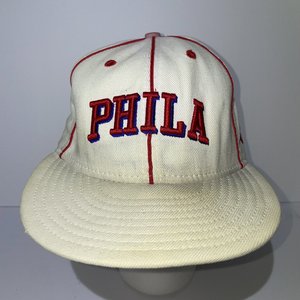 New Era 59Fifty Philadelphia 76ers Vintage Baseball Cap Size 7 1/8 Pinstripe