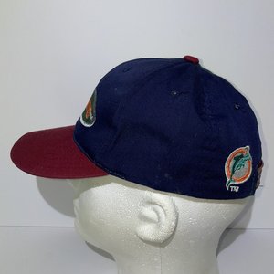 DADA Miami Dolphins Two Tone Vintage Baseball Cap