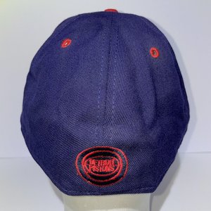 New Era 59Fifty Detroit Pistons Vintage Hardwood Blue Wool Baseball Cap 7 3/4