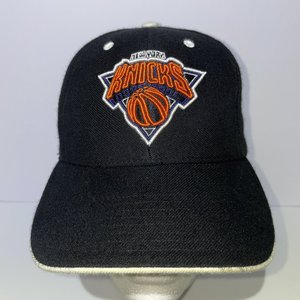 Twins Enterprise New York Knicks Vintage Black Blockbuster Wool Baseball Cap