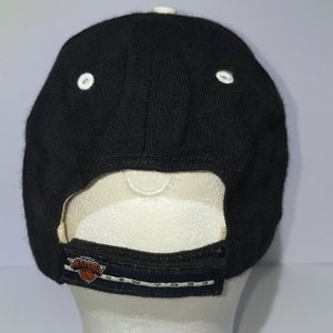 Twins Enterprise New York Knicks Vintage Black Blockbuster Wool Baseball Cap