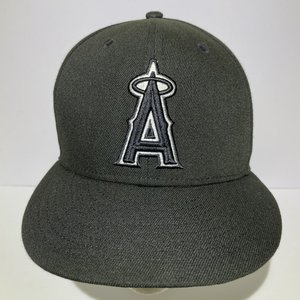 New Era 9Fifty Los Angeles Angles Snapback Cap Black