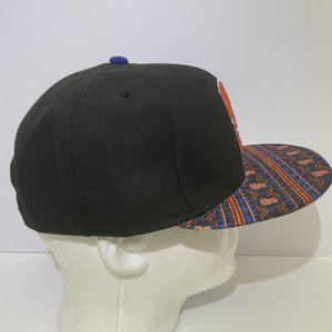 New Era Satin Specialty Hardwood New York Knicks 9Fifty Snapback Cap