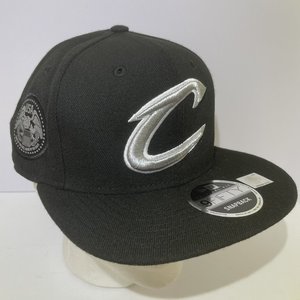 New Era Federal Patch Cleveland Cavaliers Silver & Black 9Fifty Snapback Cap