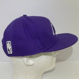 New Era 9Fifty LA Lakers Purple Snapback Cap