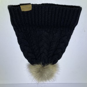 Pendleton Black Chunky Cable Knit Women's Lambswool Pom-Pom Beanie