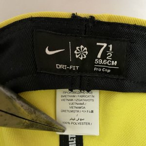 Nike On-Field Pro Oregon Ducks Yellow Baseball Cap Size 7 1/2 Style NC11-79S