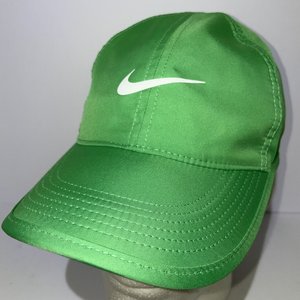 Nike Featherlight Dri-Fit Emerald Green Baseball Cap