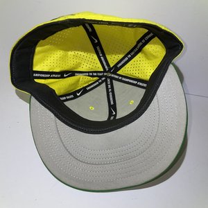 Nike True Dri-Fit 33235X-OD9 Oregon Ducks Throwback Baseball Cap Size 7 3/8