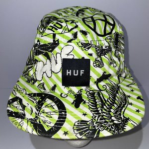 HUF Skateboards x SoBe Squamata Green All-Over 5 Panel Hat