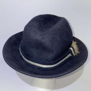 Miralles Headwear Navy Blue Wool Feathered Fedora Size 6 7/8 Made in Spain